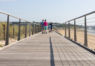 families-walking-the-boardwalk-youghal-kachmarsky-pure-cork-source-aileen-murray-living-youghal-july25