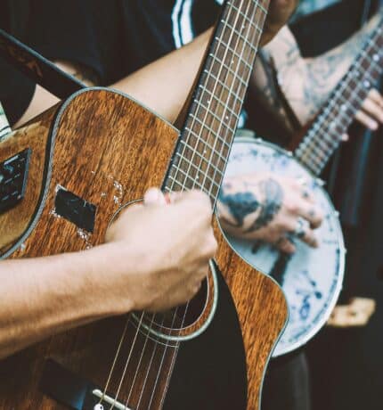 matheus-ferrero-8RVAHTAuC04-unsplash