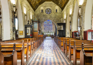 portrait-the-aisle-in-the-church-source-aileen-murray-living-youghal-july25